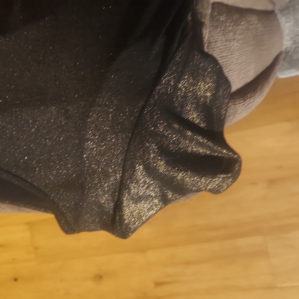 Dress - Picture 3 of 5